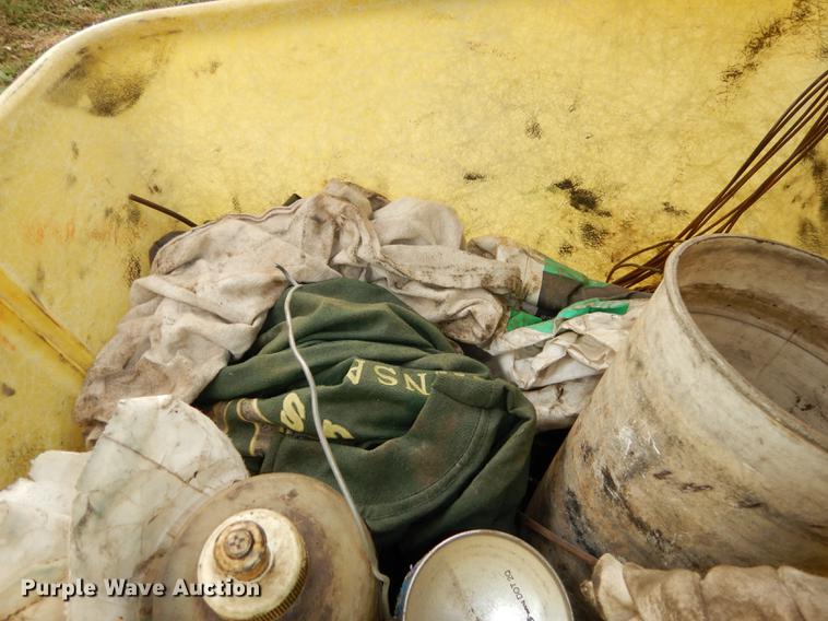 image for item J5650 John Deere P7000 planter