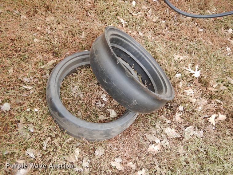 image for item J5650 John Deere P7000 planter