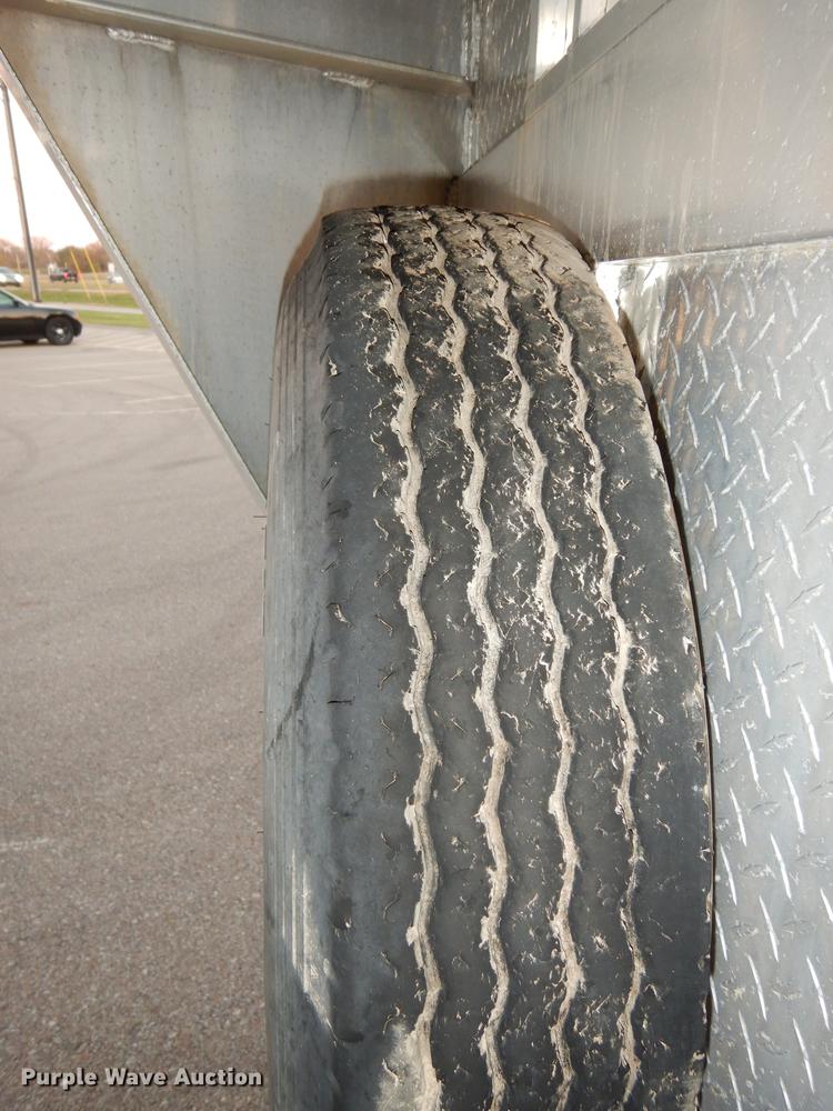 image for item K5751 2008 Travalong livestock trailer