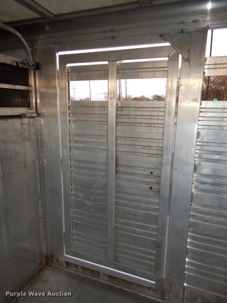 image for item K5751 2008 Travalong livestock trailer