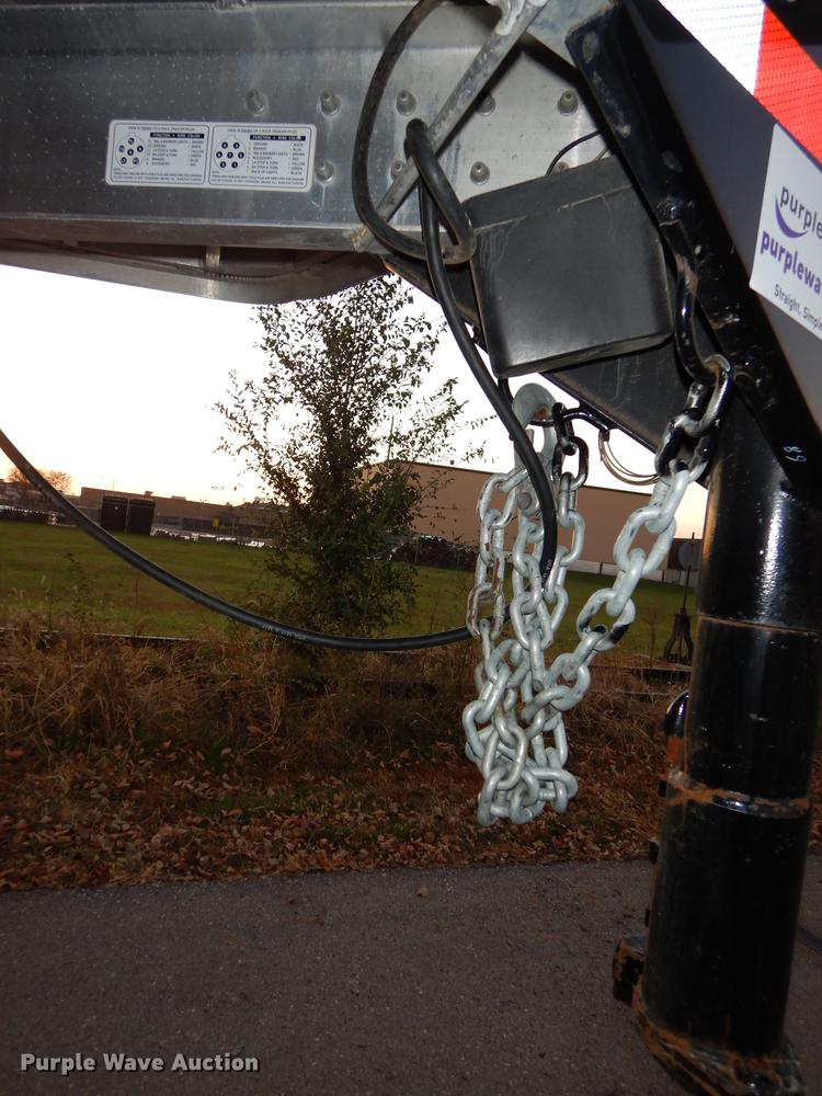 image for item K5751 2008 Travalong livestock trailer