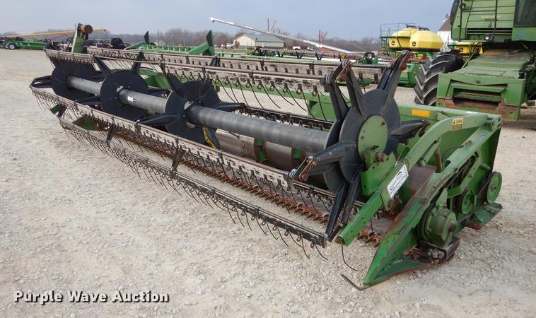 image for item K5753 John Deere 218 platform head