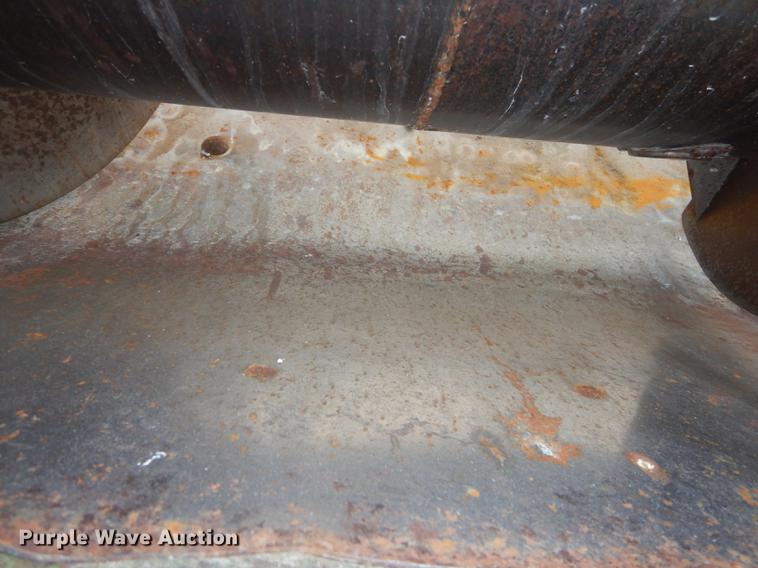 image for item K5753 John Deere 218 platform head