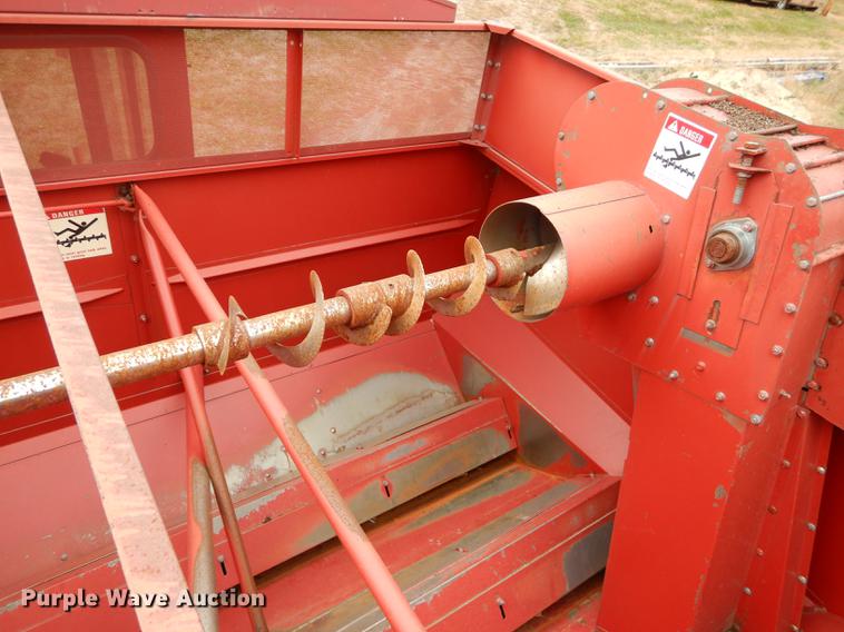 image for item K5778 1985 Case IH 1470 Axial Flow combine