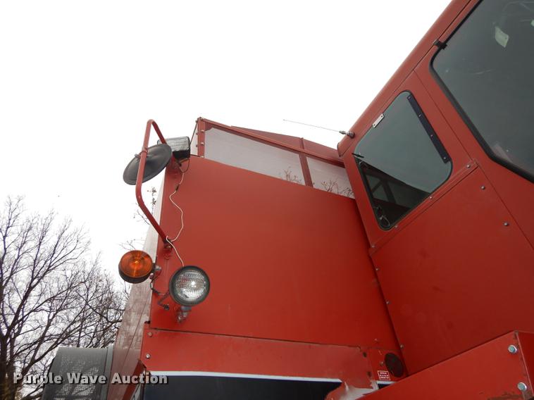 image for item K5778 1985 Case IH 1470 Axial Flow combine