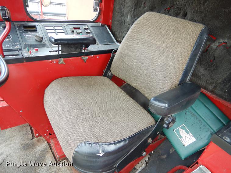 image for item K5778 1985 Case IH 1470 Axial Flow combine