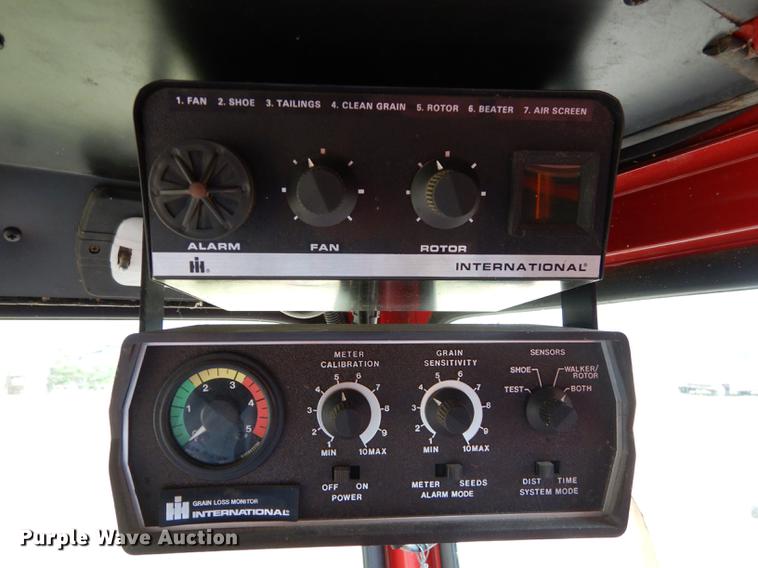 image for item K5778 1985 Case IH 1470 Axial Flow combine