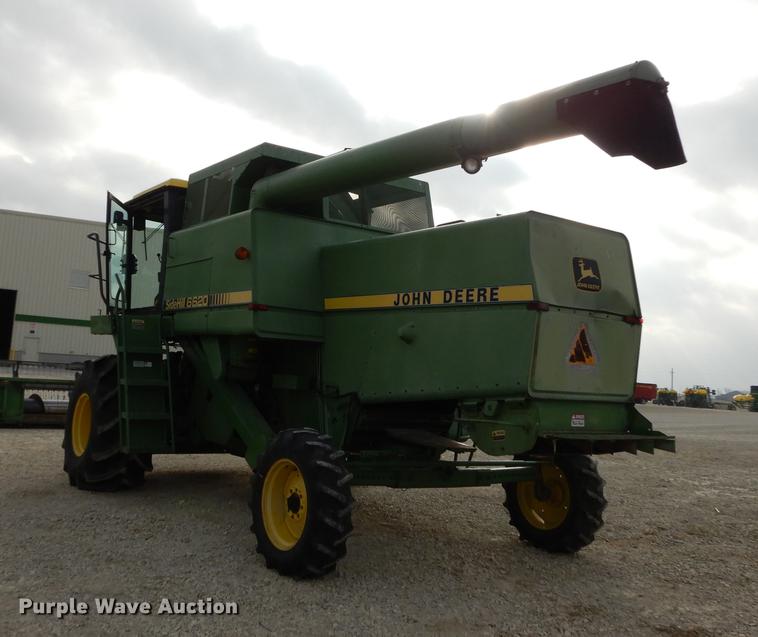 image for item K5784 1981 John Deere 6620 Side Hill combine