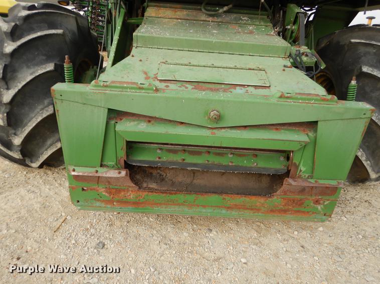 image for item K5784 1981 John Deere 6620 Side Hill combine