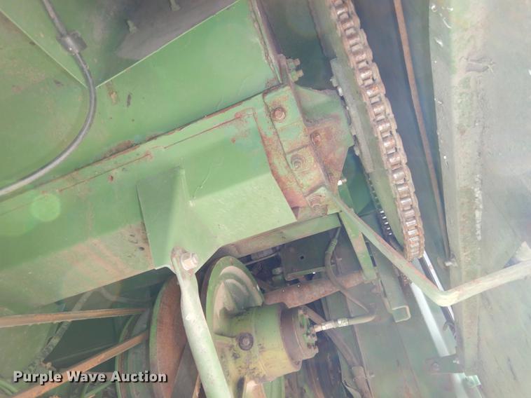 image for item K5784 1981 John Deere 6620 Side Hill combine