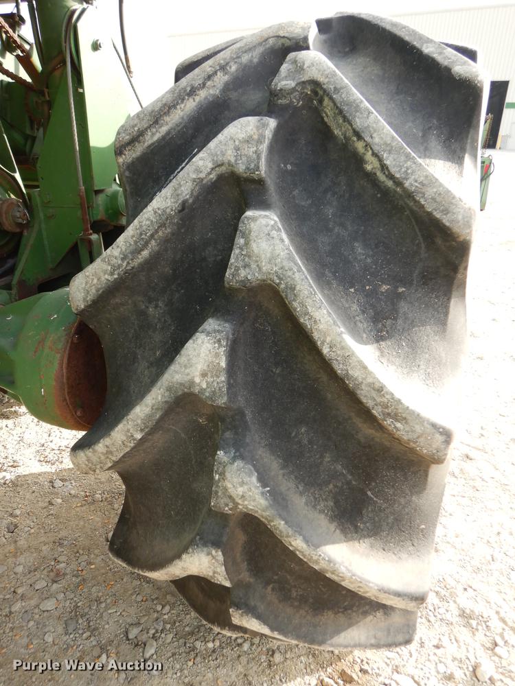 image for item K5784 1981 John Deere 6620 Side Hill combine