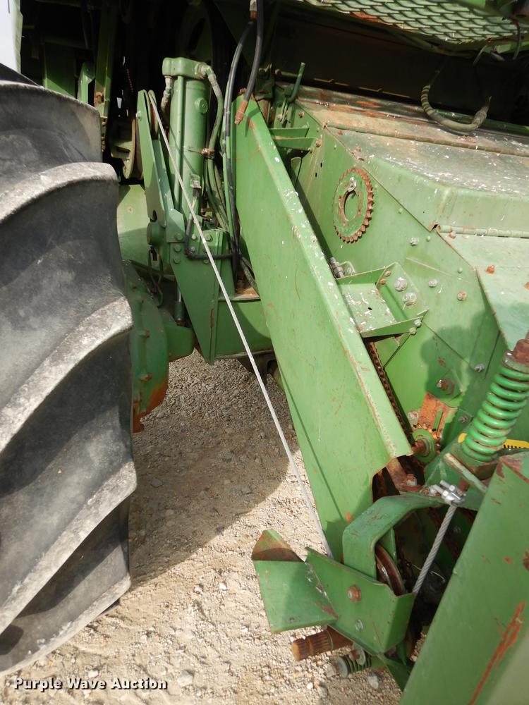 image for item K5784 1981 John Deere 6620 Side Hill combine