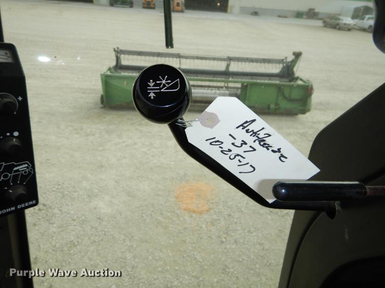 image for item K5784 1981 John Deere 6620 Side Hill combine