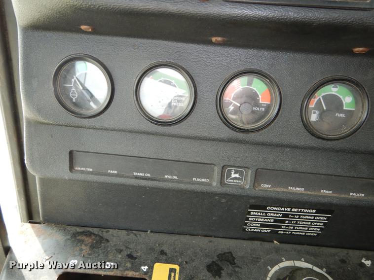 image for item K5784 1981 John Deere 6620 Side Hill combine