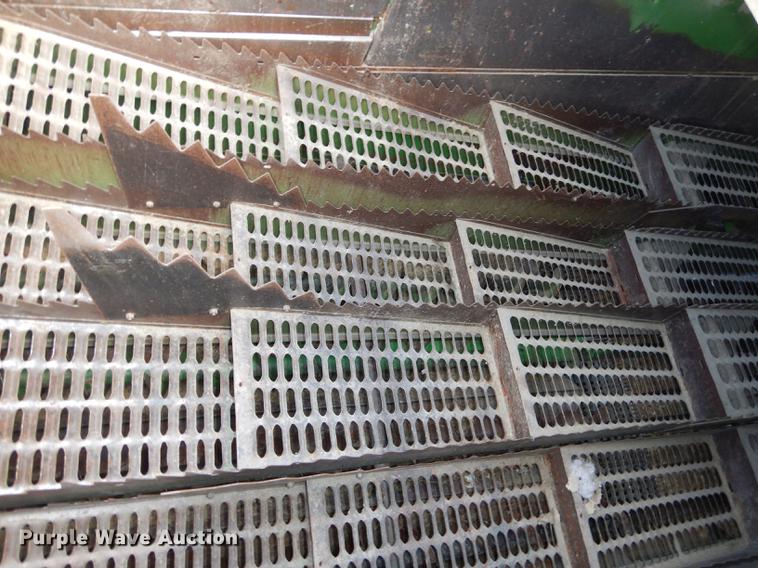 image for item K5784 1981 John Deere 6620 Side Hill combine