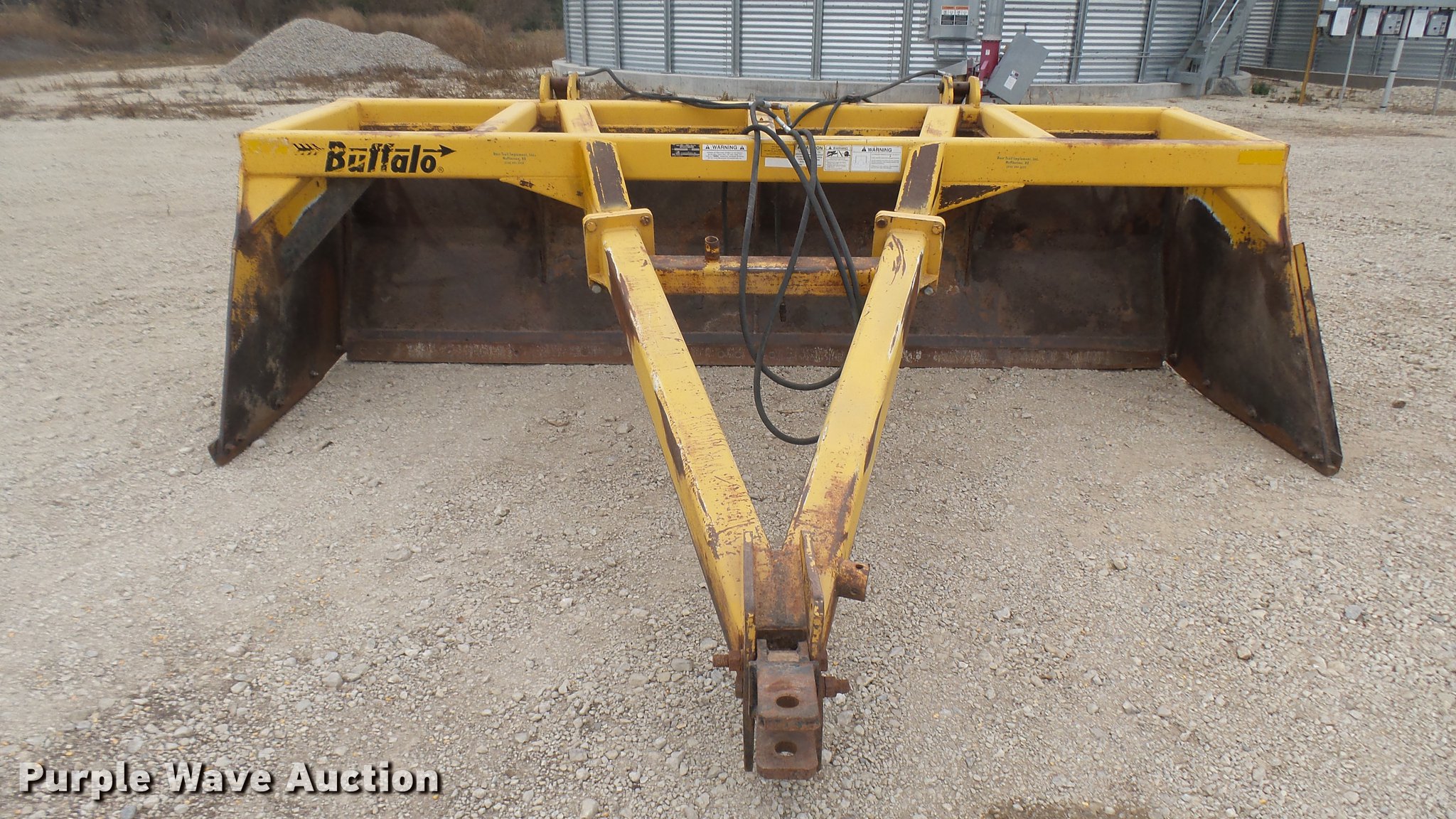 Buffalo box blade in Sterling, KS Item DC1878 sold Purple Wave