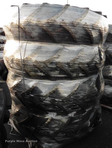 image for item G1597 (4) Galaxy 16.9/34 rear tire assemblies