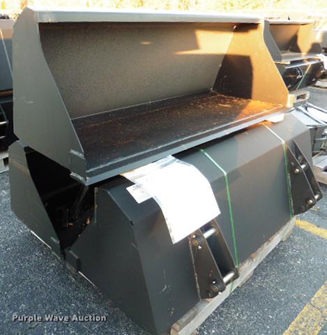 image for item G1655 (4) 60" buckets