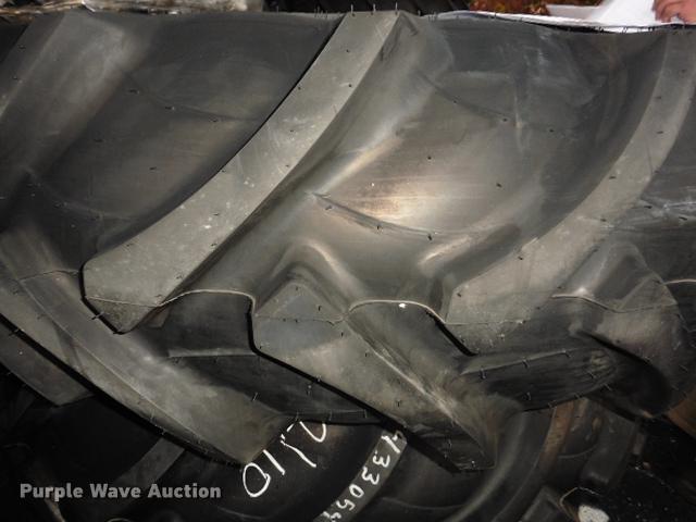 image for item G1916 (4) Galaxy 18.4/30 rear tire assembles