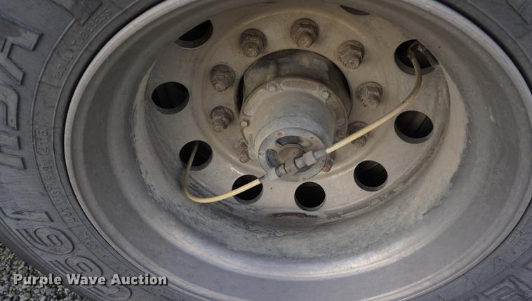 image for item DA1329 2016 Ravens Kruz RFA-30-DW-AF end dump trailer