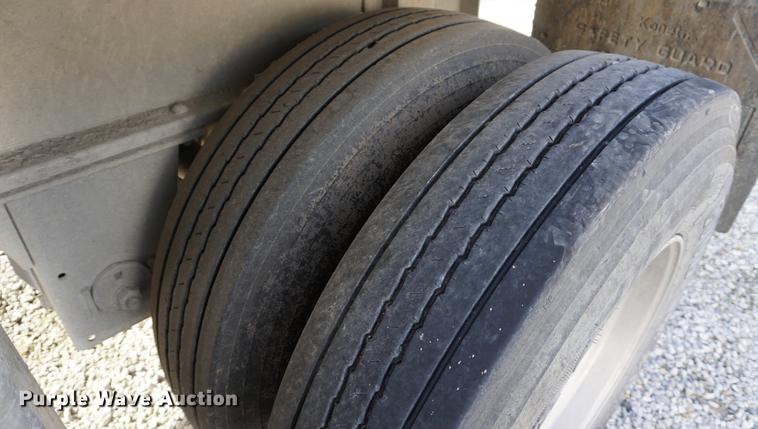 image for item DA1329 2016 Ravens Kruz RFA-30-DW-AF end dump trailer