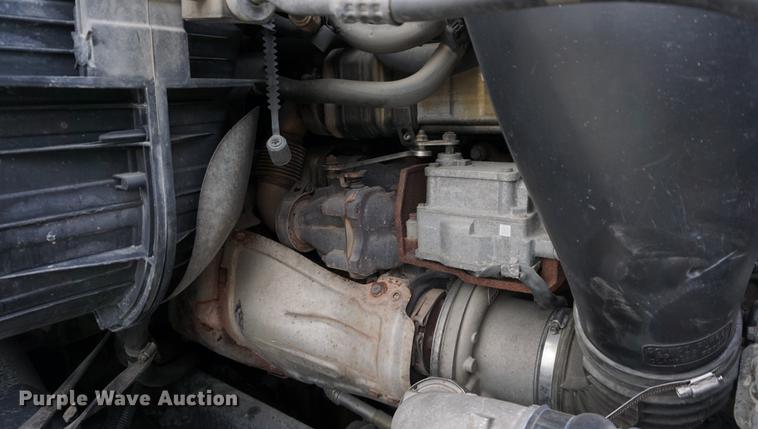 image for item DA1407 2009 Freightliner Cascadia semi truck