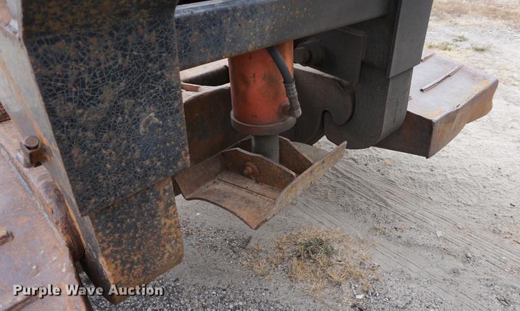 image for item DA1444 1996 Witzco Challenger RG35 lowboy equipment trailer