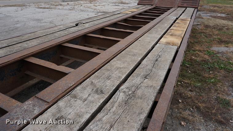 image for item DA1444 1996 Witzco Challenger RG35 lowboy equipment trailer