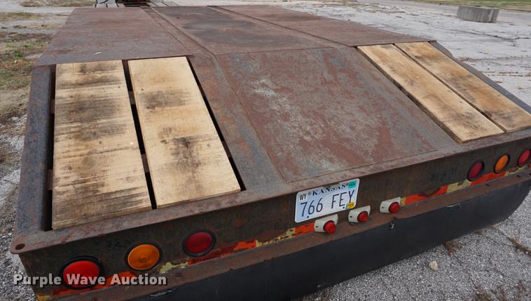 image for item DA1444 1996 Witzco Challenger RG35 lowboy equipment trailer