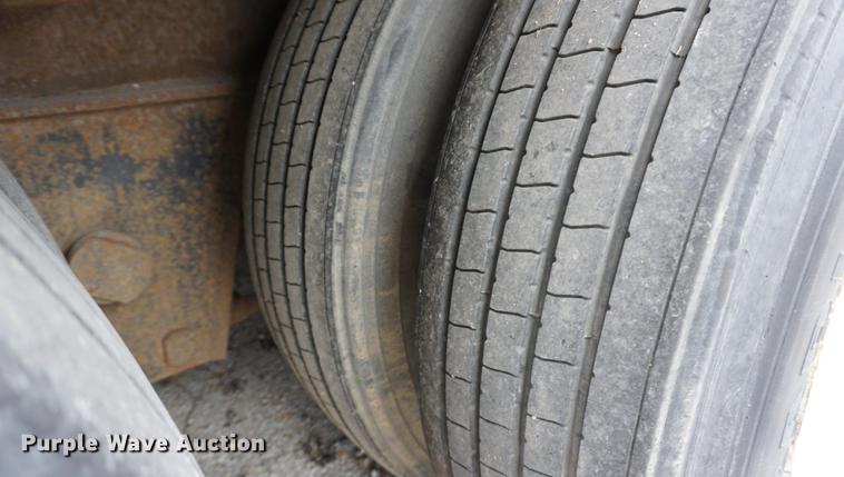 image for item DA1444 1996 Witzco Challenger RG35 lowboy equipment trailer