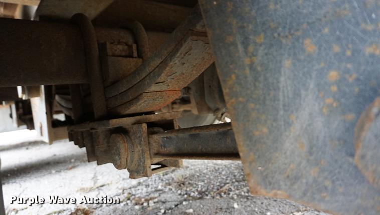 image for item DA1444 1996 Witzco Challenger RG35 lowboy equipment trailer