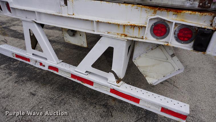 image for item DA1446 2006 Strick dry van trailer