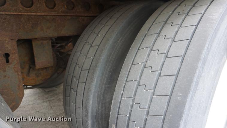 image for item DA1446 2006 Strick dry van trailer