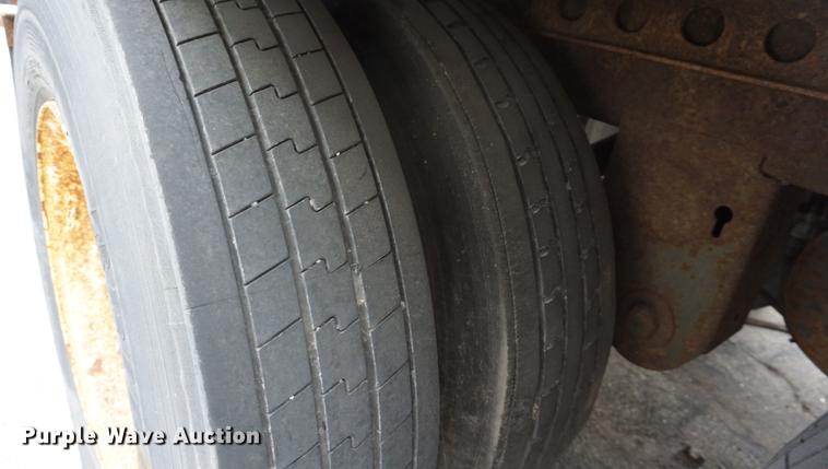 image for item DA1446 2006 Strick dry van trailer