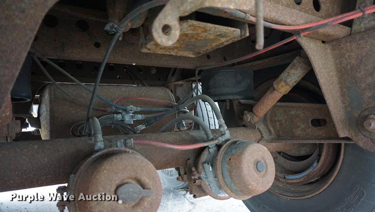 image for item DA1446 2006 Strick dry van trailer