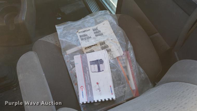 image for item DA1471 2007 Kenworth T600 semi truck