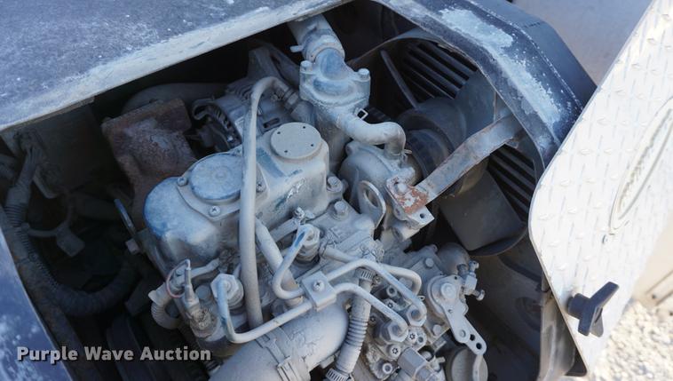 image for item DA1471 2007 Kenworth T600 semi truck