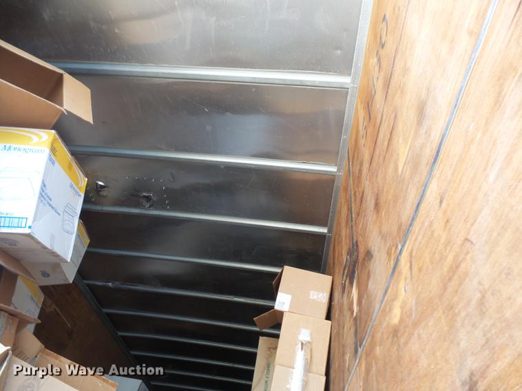 image for item DA1739 2000 Utility dry van trailer