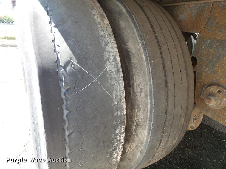 image for item DA1740 2000 Trailmobile dry van trailer