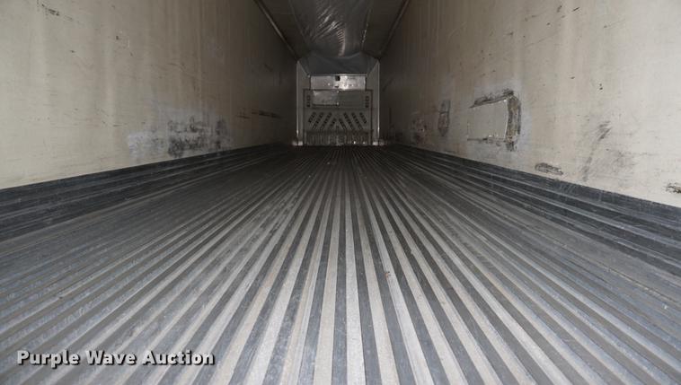 image for item DA1742 1999 Utility VS2RX refrigerated van trailer