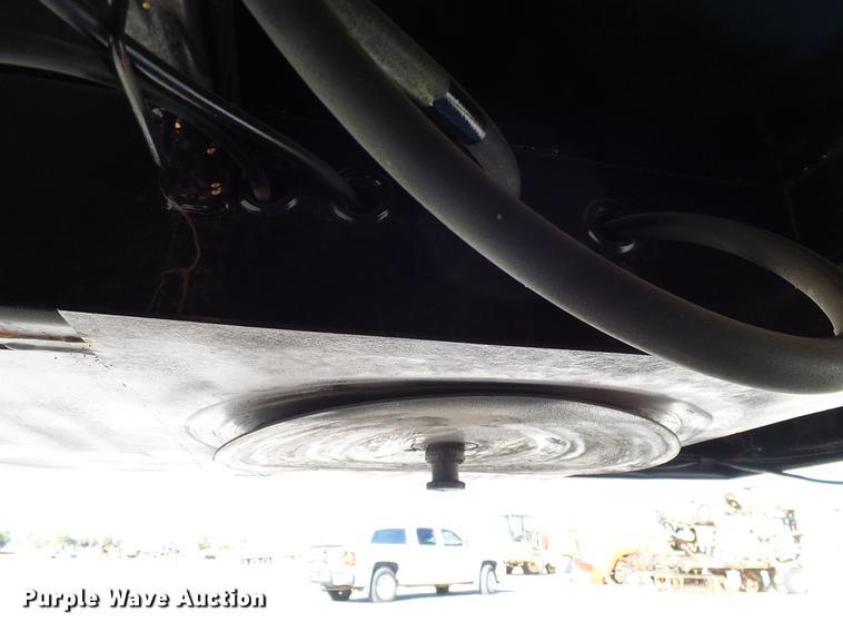 image for item DA6961 2001 Wilson 538FTMUV-AH drop deck trailer