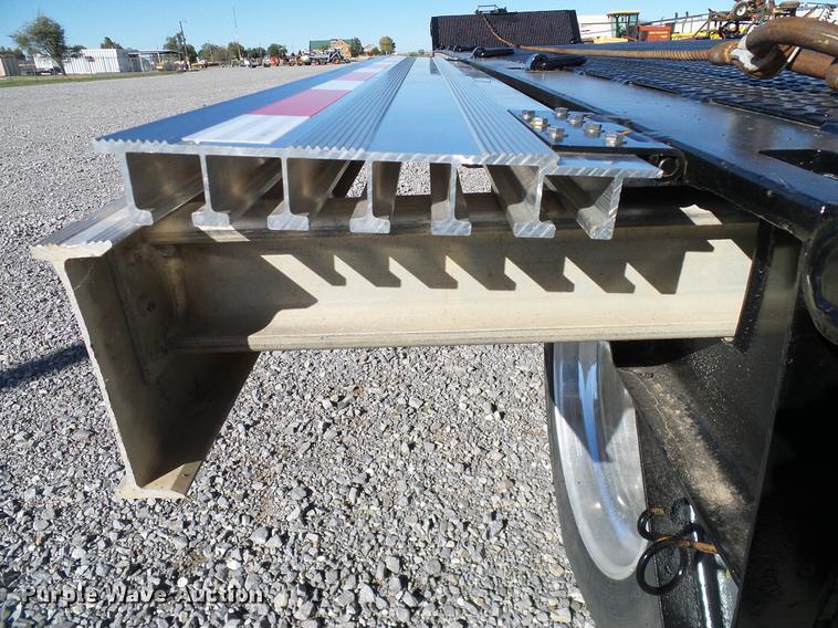 image for item DA6961 2001 Wilson 538FTMUV-AH drop deck trailer