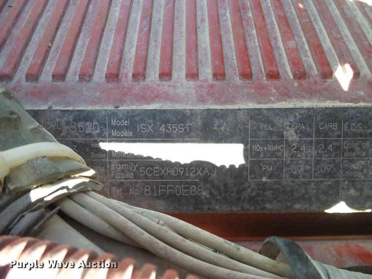 image for item DA6983 2006 International 9400i semi truck