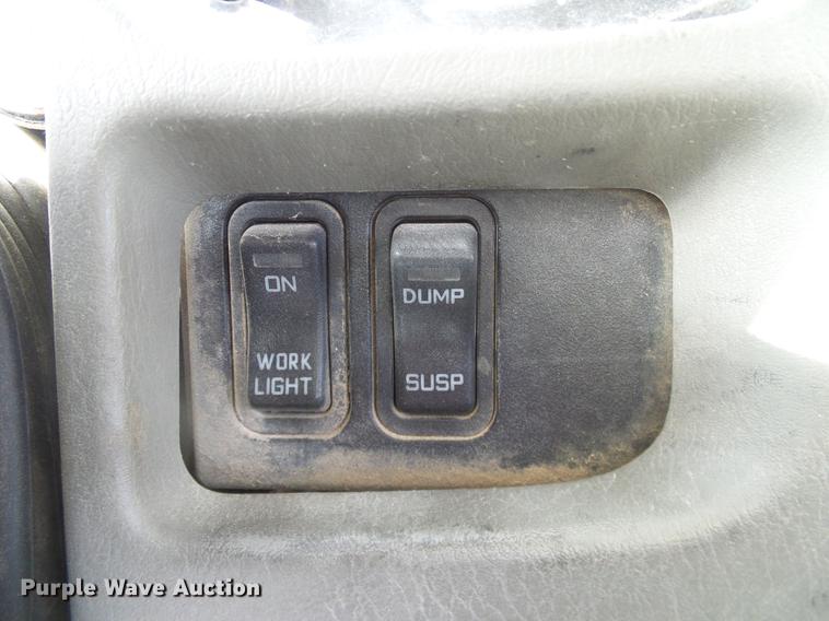 image for item DA6984 2010 International TranStar 8600 semi truck