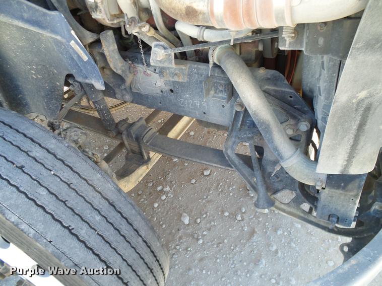 image for item DA6984 2010 International TranStar 8600 semi truck