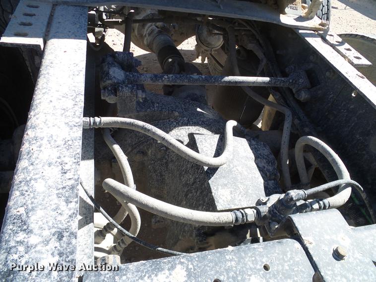 image for item DA6984 2010 International TranStar 8600 semi truck