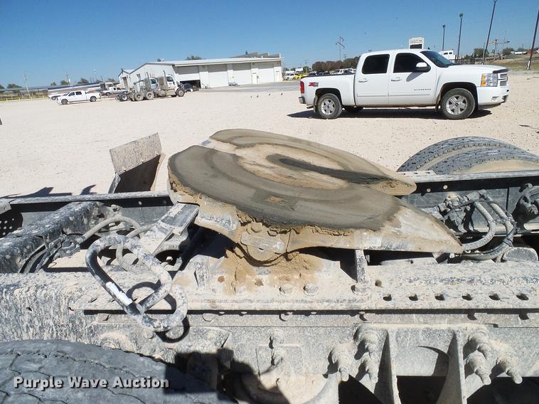 image for item DA6984 2010 International TranStar 8600 semi truck