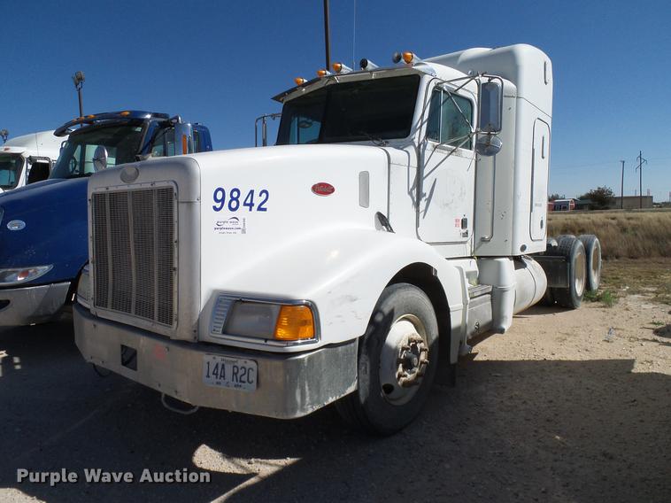 image for item DA6985 1998 Peterbilt 377 semi truck