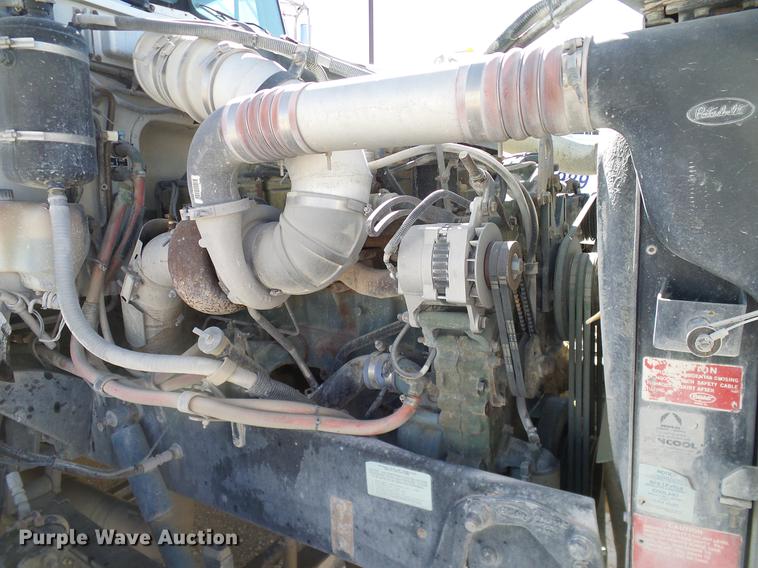 image for item DA6985 1998 Peterbilt 377 semi truck