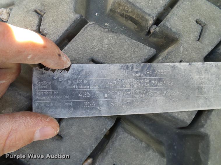 image for item DA6989 2007 International 9400i semi truck